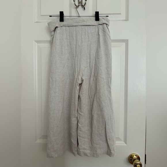 Linen blend high waist capri pants - Picture 3 of 3